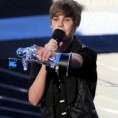 /album/premia%c3%a7%c3%a3o%20vma%202010/normal-20-bieber-jpg/